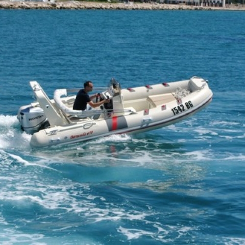 rent_a_boat_kecerin_sport_baraccuda